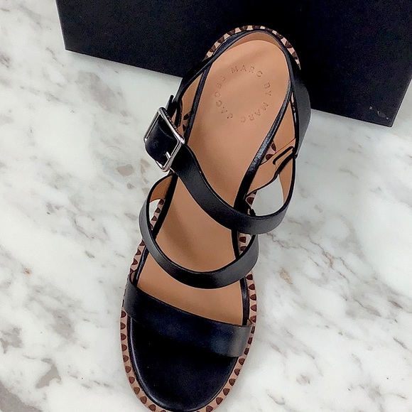 Marc by Marc Jacobs strappy block heel shoes - Picture 3 of 8